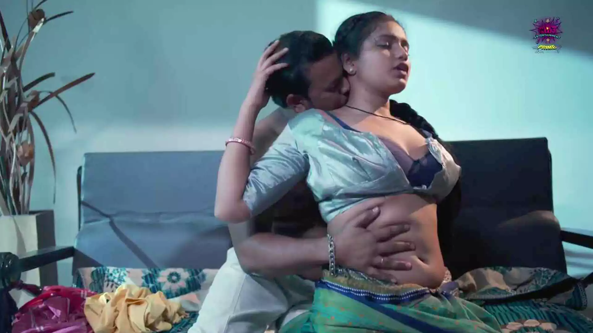 Shyna Khatri Latest Hot Indian Web Series Bhootiya Honeymoon Ep 03